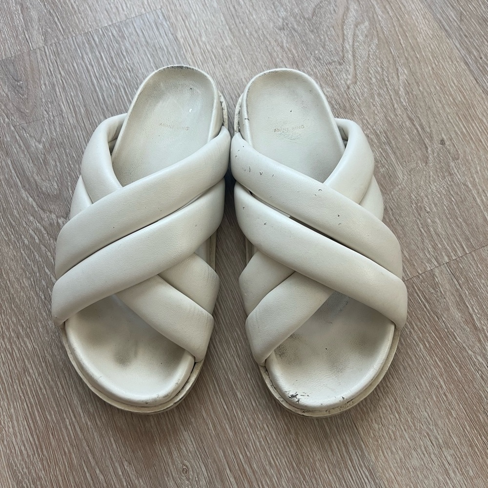 Anine Bing Lizzie Puffy Criss Cross Slides in Ivory